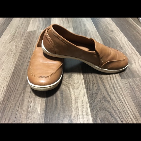 Women’s slip on shoes size 6 - Picture 5 of 5